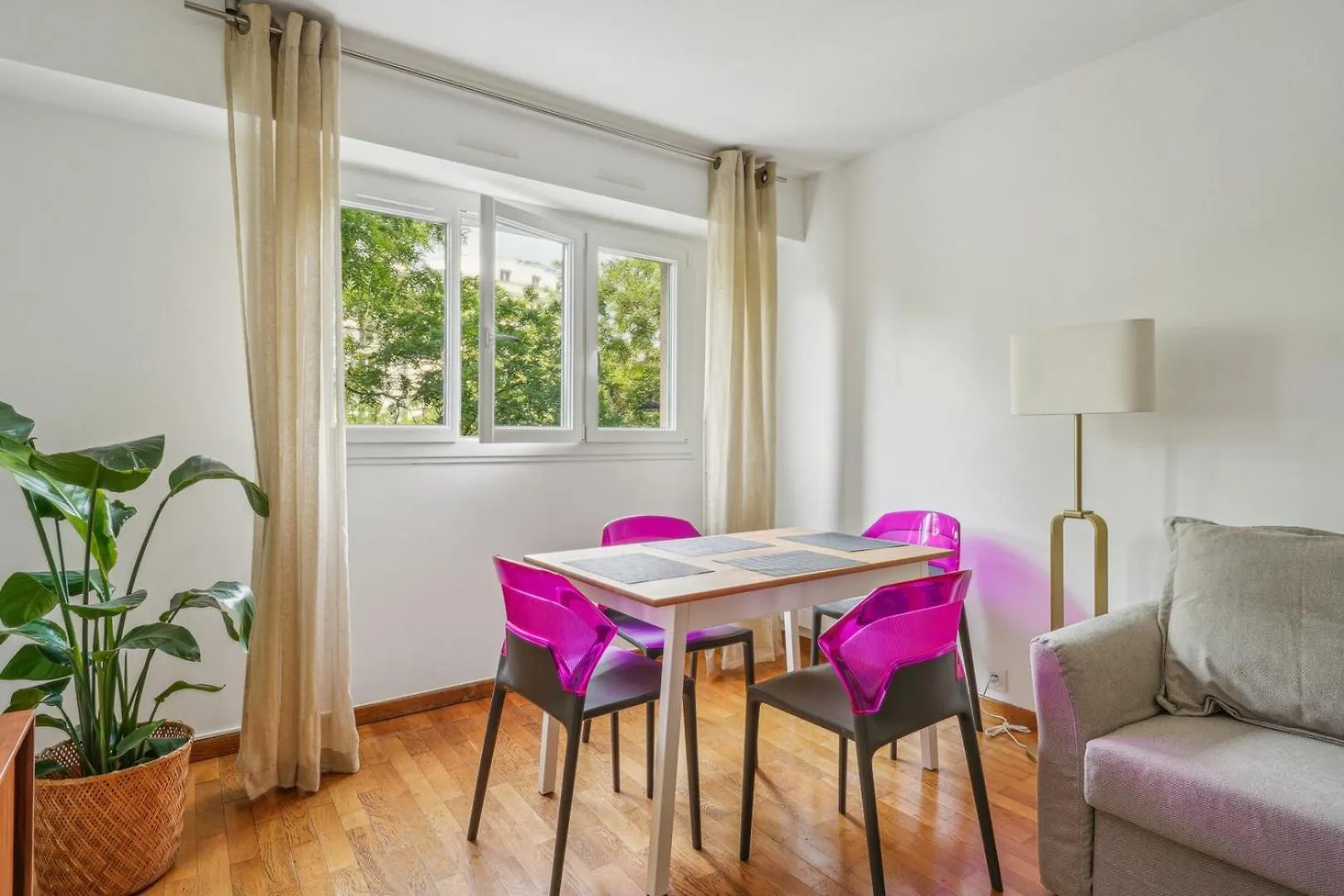 Le Nid Cosy De Belleville Paris Apartment
